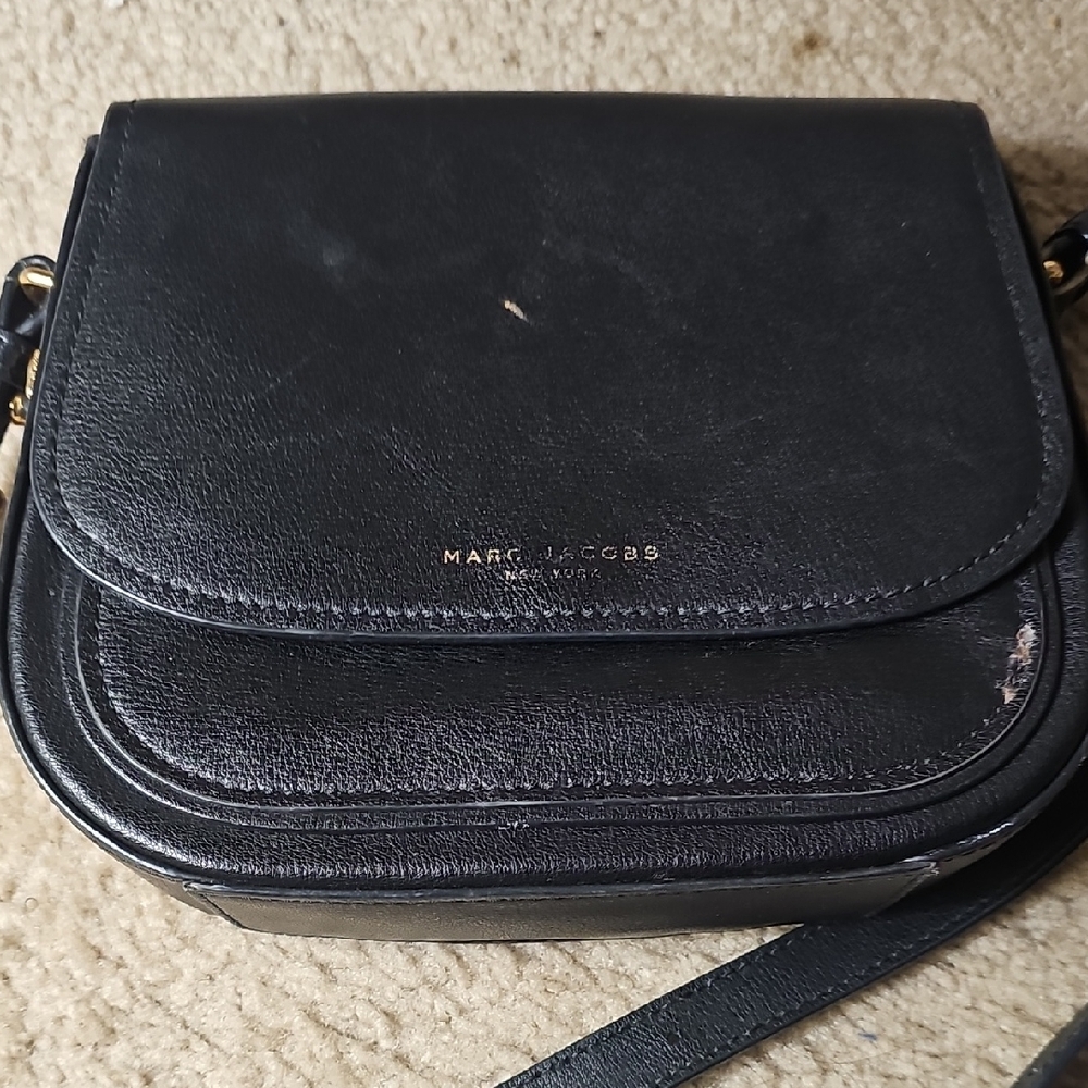 Marc Jacobs Elegant Black Crossbody Bag